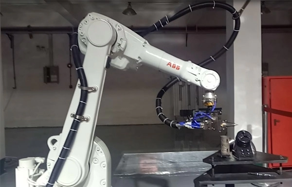 เครื่องตัดเลเซอร์แขนหุ่นยนต์ 3 มิติสำหรับการตัดและเชื่อมท่อและท่อ