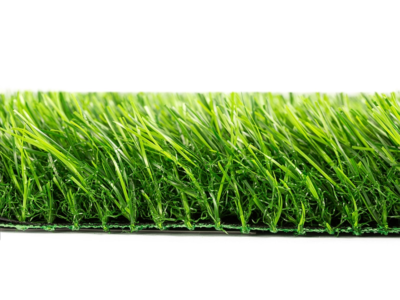 ภูมิทัศน์กันน้ำพรมหญ้าสีเขียวสนามหญ้าเทียม 4*25 ม./ม้วนสำหรับตกแต่งเชิงพาณิชย์