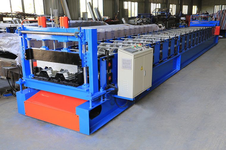 Floor Deck Roll Forming Machine