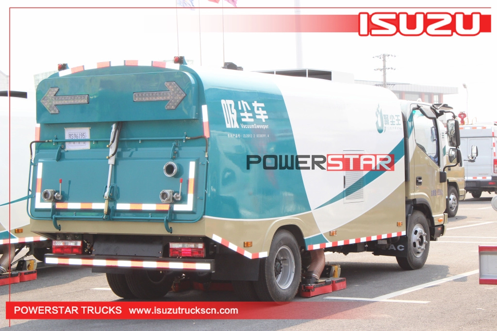 5m3 เครื่องกวาดสูญญากาศบริสุทธิ์ Isuzu Dirty suction Vehicle