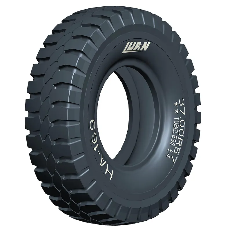 HA169 Tread Pattern 37.00R57 Giant Mining OTR Tyre สำหรับรถเทรลเลอร์การขุดพื้นผิว