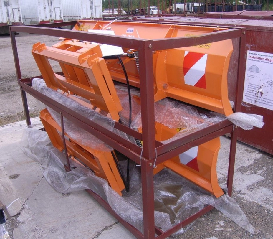 Skid Steer ไฮดรอลิกมุมใบมีดหิมะสิ่งที่แนบมา Snow Plough S-SPE