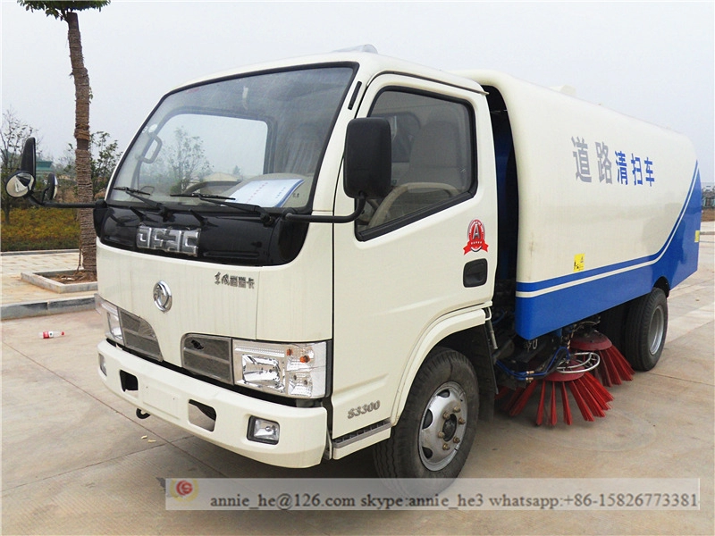 DongFeng Light Road Sweeper Truck 4000 ลิตร