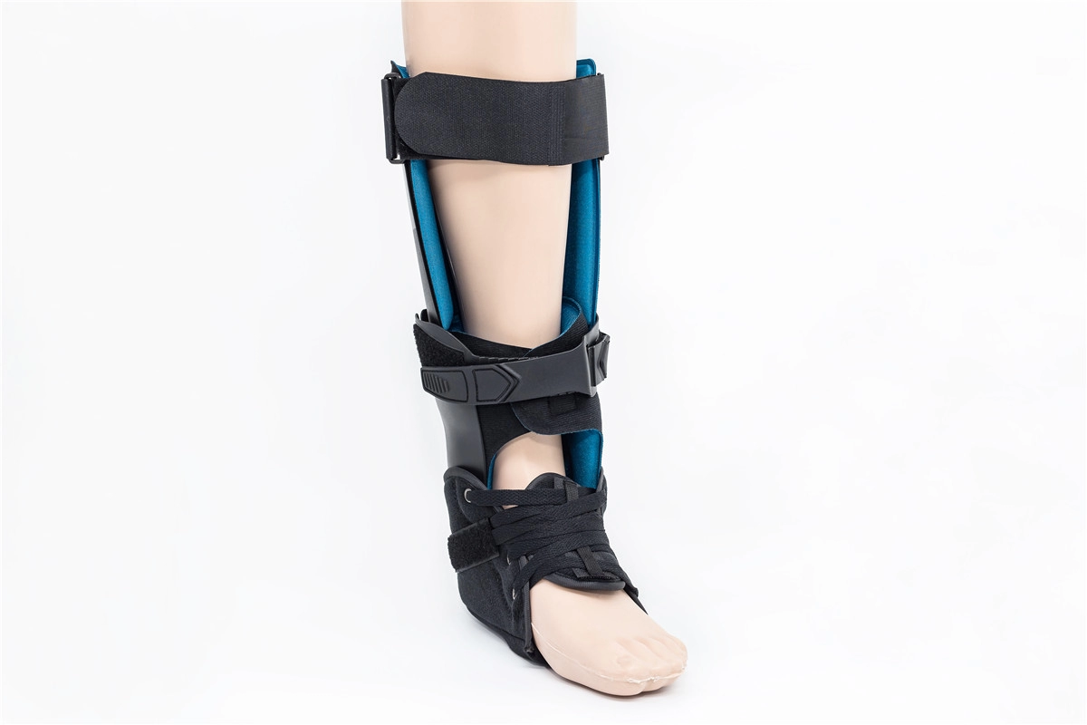 อุปกรณ์พยุงเท้าข้อเท้า AFO แบบเคลื่อนไหวสูงแบบออร์โธพีดิกส์รองรับผู้ผลิตสำหรับการป้องกันหรือการตรึง