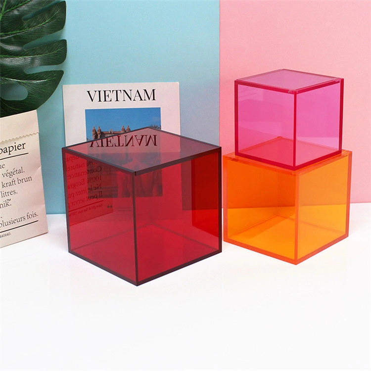 กล่องอะครีลิคสี่เหลี่ยมสีสันสดใสที่กำหนดเอง