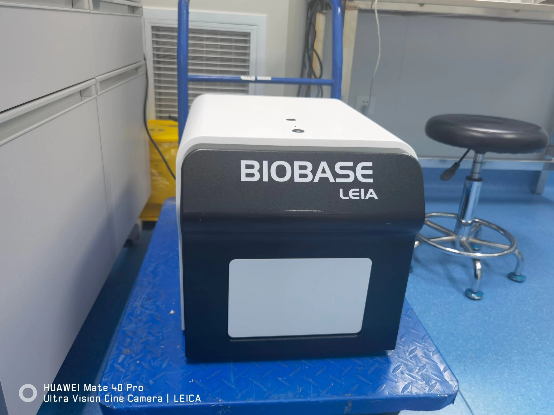 ระบบตรวจจับปริมาณแสงฟลูออเรสเซนต์ขายร้อน Real-time PCR พร้อมจอ LCD