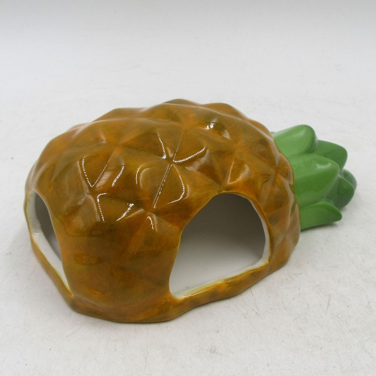 Ceramic pet bowl 