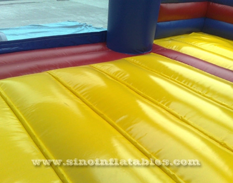 ปราสาทกระโดดพองสไปเดอร์แมนเด็ก 6x5 เมตรพร้อมสไลด์ราคาขายจาก Sino Inflatables
