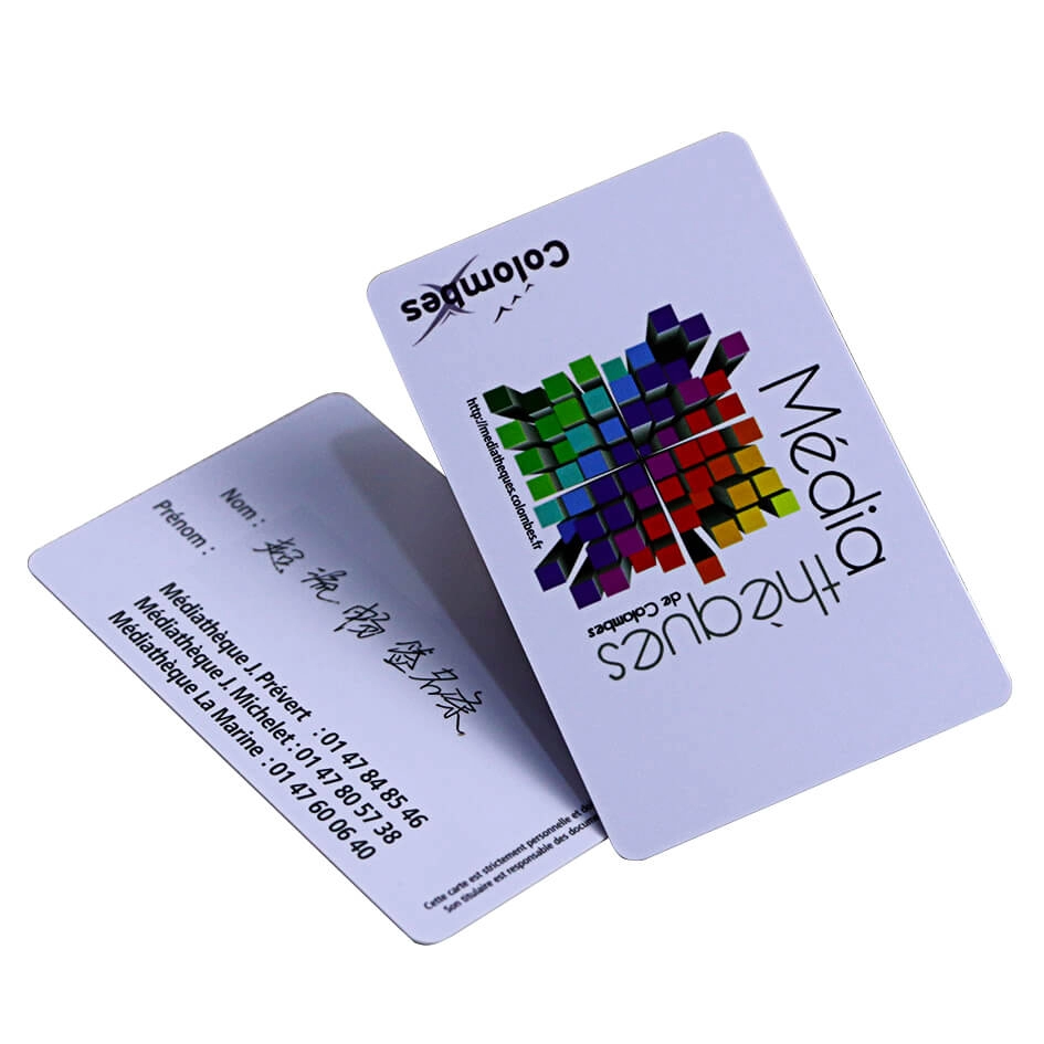 บัตรชิป RFID แบบสัมผัสพลาสติก PVC แบบพิมพ์เต็มรูปแบบ
